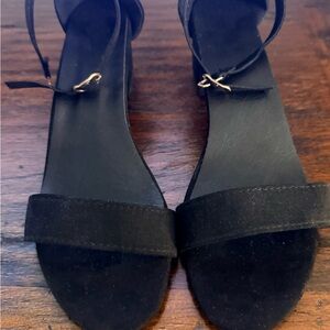 Black Women's Black velour Sandals